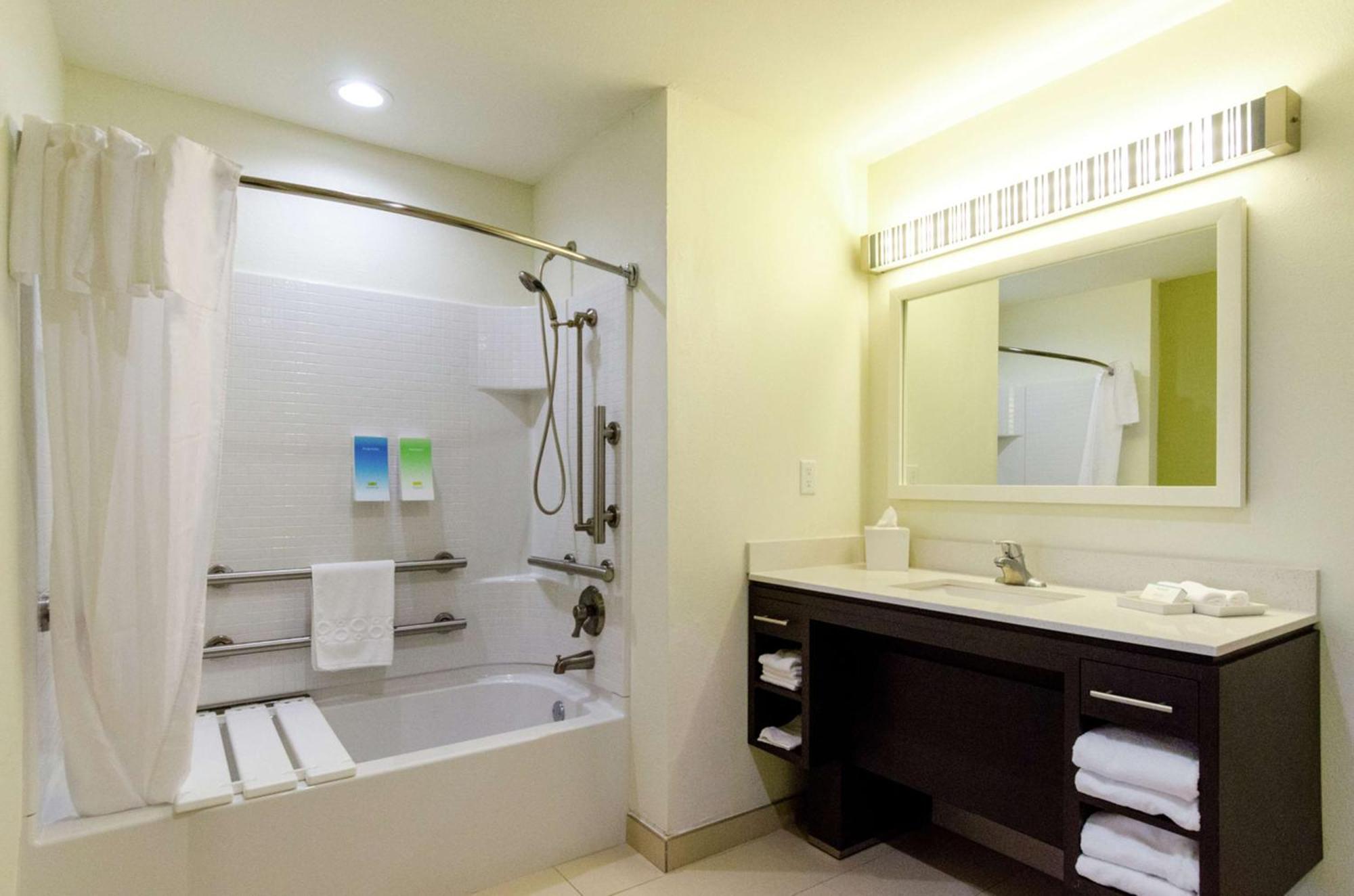 Home2 By Hilton Hotel 3*